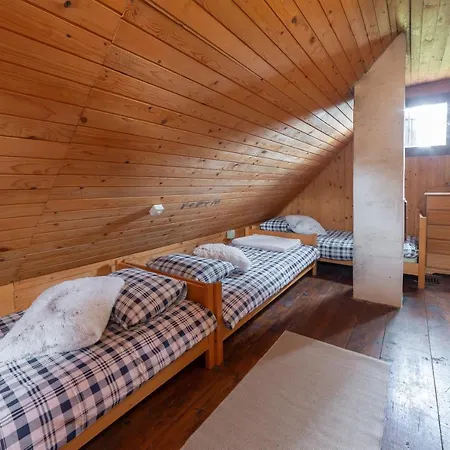 Alpehytte Neza Velika Planina *
